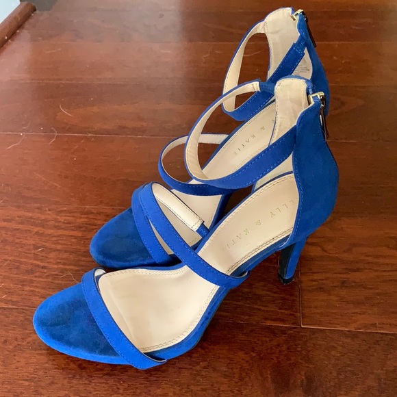 Kelly \u0026 Katie | Shoes | Kelly And Katie 